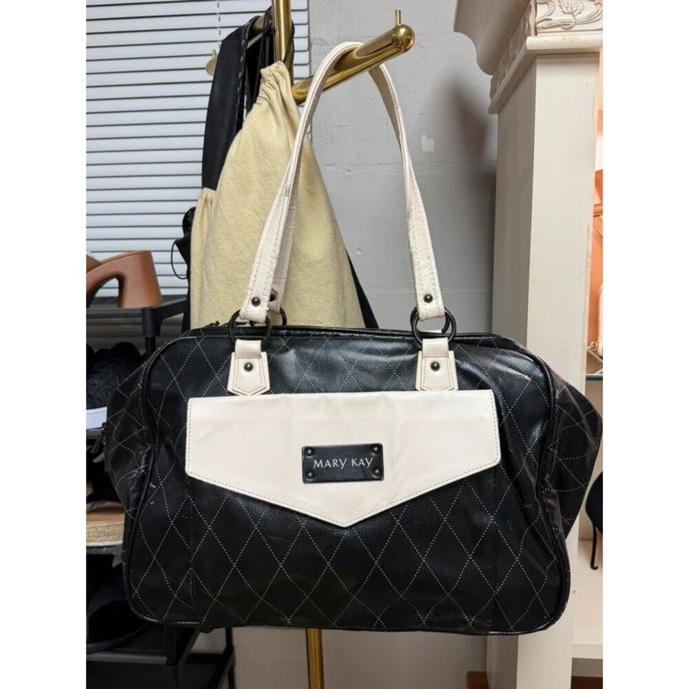 Mary Kay Black & Cream Quilted Weekender Travel Tote Bag